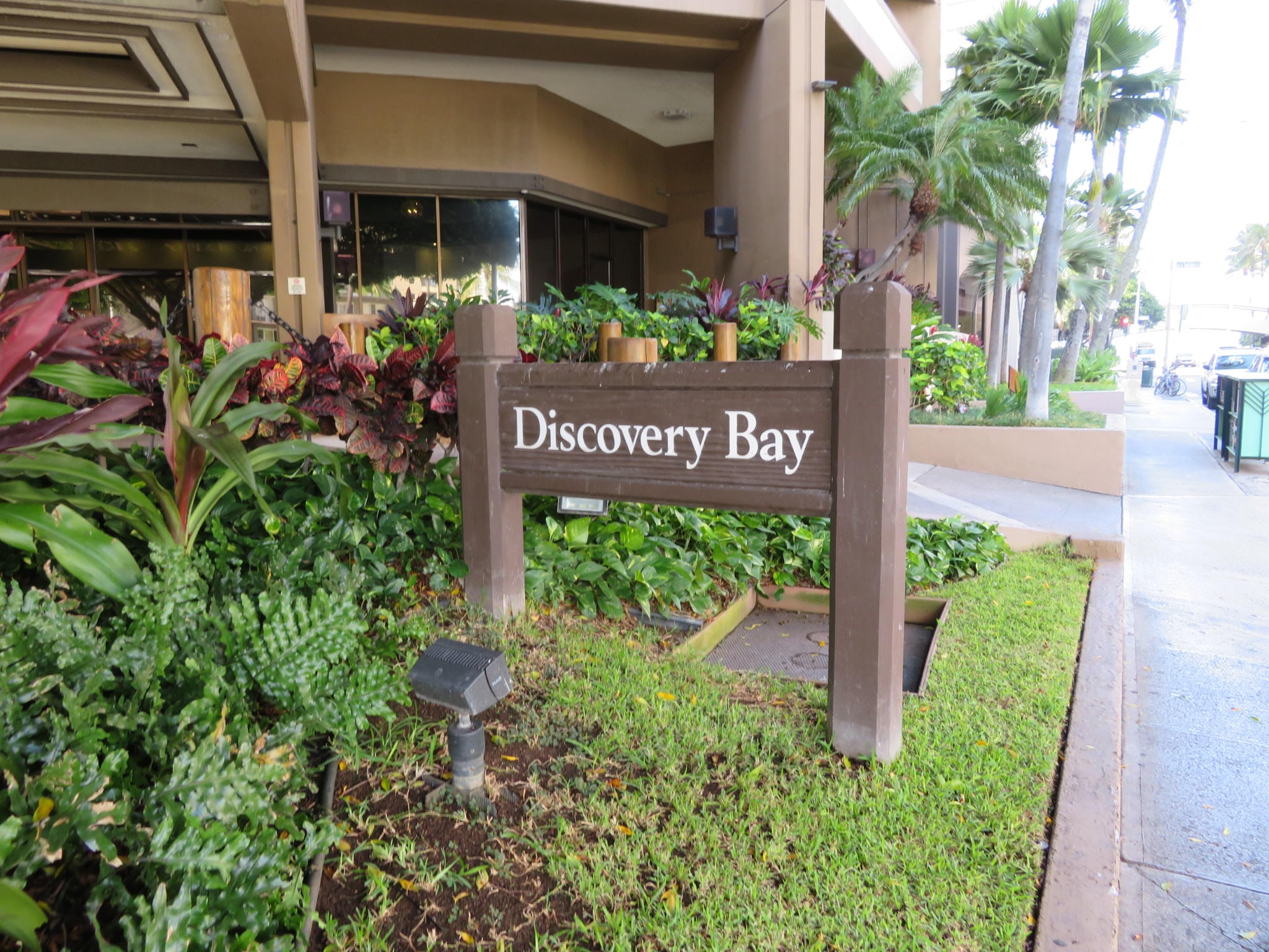 ディスカバリー・ベイ / Discovery Bay