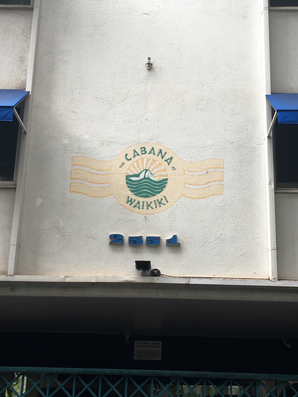 Cabana At Waikikiのロゴ