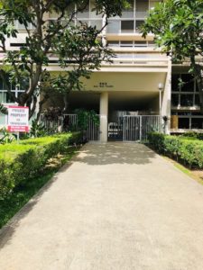 500 Ala Wai Plazaのエントランス
