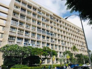 500 Ala Wai Plazaの外観