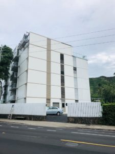Diamond Head Hillsideの外観