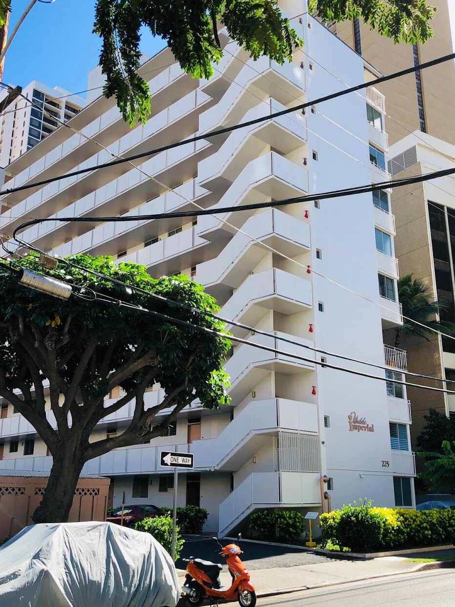 Waikiki Imperial Apartmentの外観