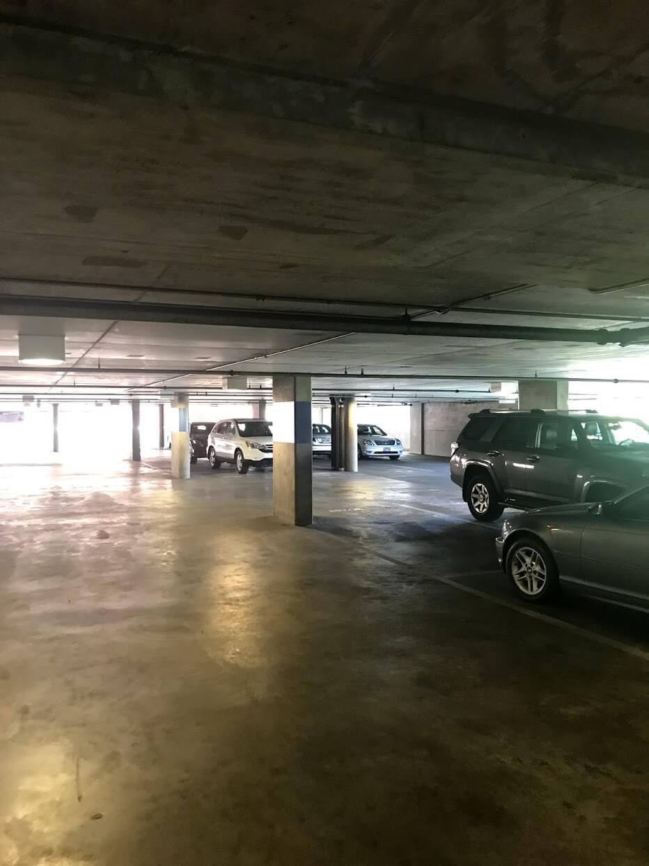 Koolaniの駐車場