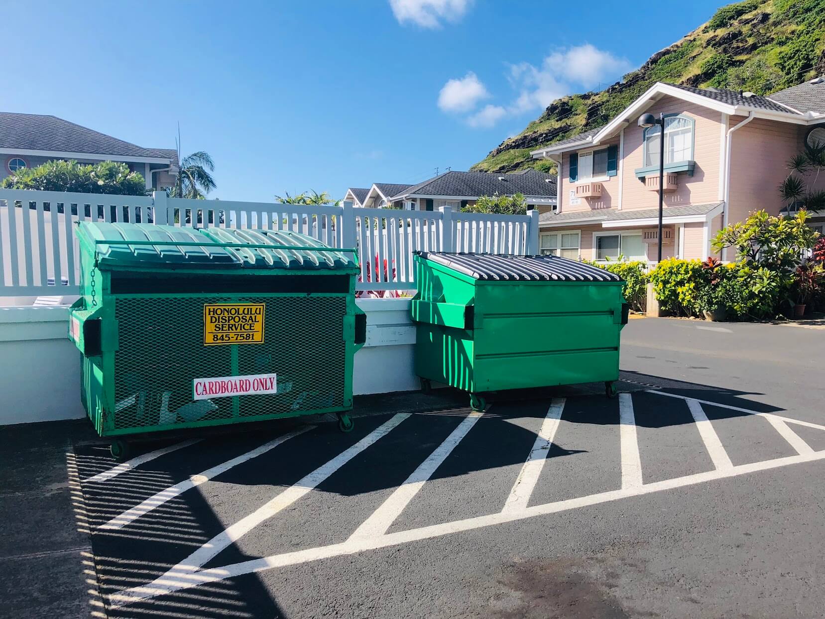 Lalea at Hawaii Kaiのゴミ箱